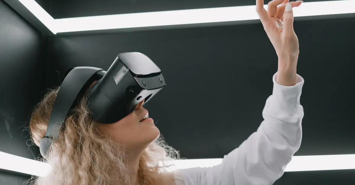 Top 5 Augmented Reality Gadgets You Should Consider