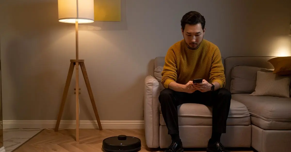 Top 5 Gadgets to Enhance Your Smart Home Experience