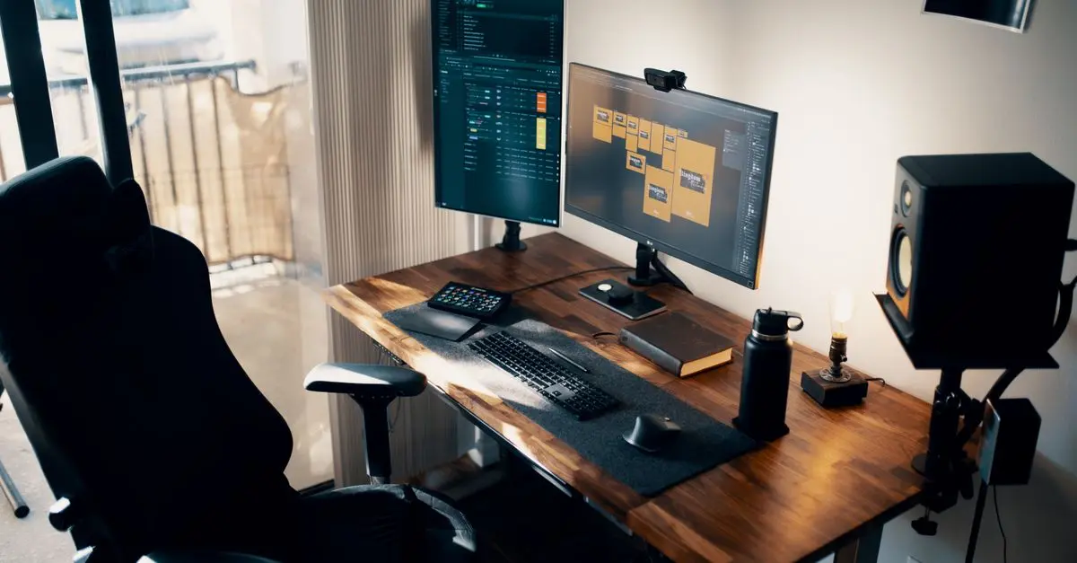 How Smart Gadgets Are Enhancing Everyday Productivity