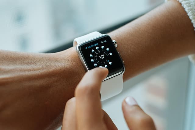 Exploring the Latest Innovations in Smart Health Gadgets